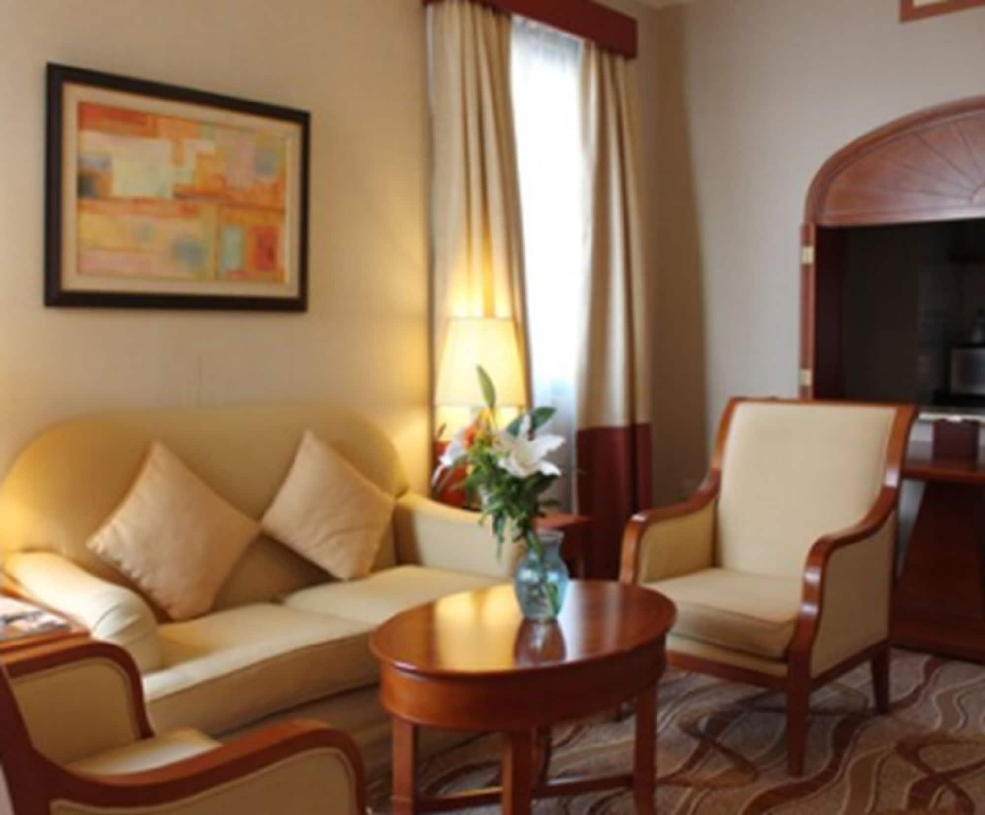 Al Diar Capital Hotel Abu Dhabi Exterior foto